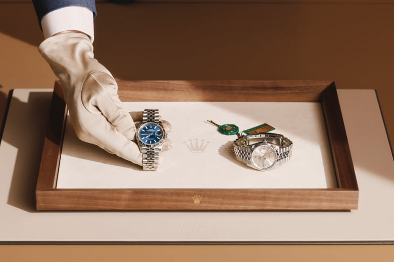 rolex send us a message