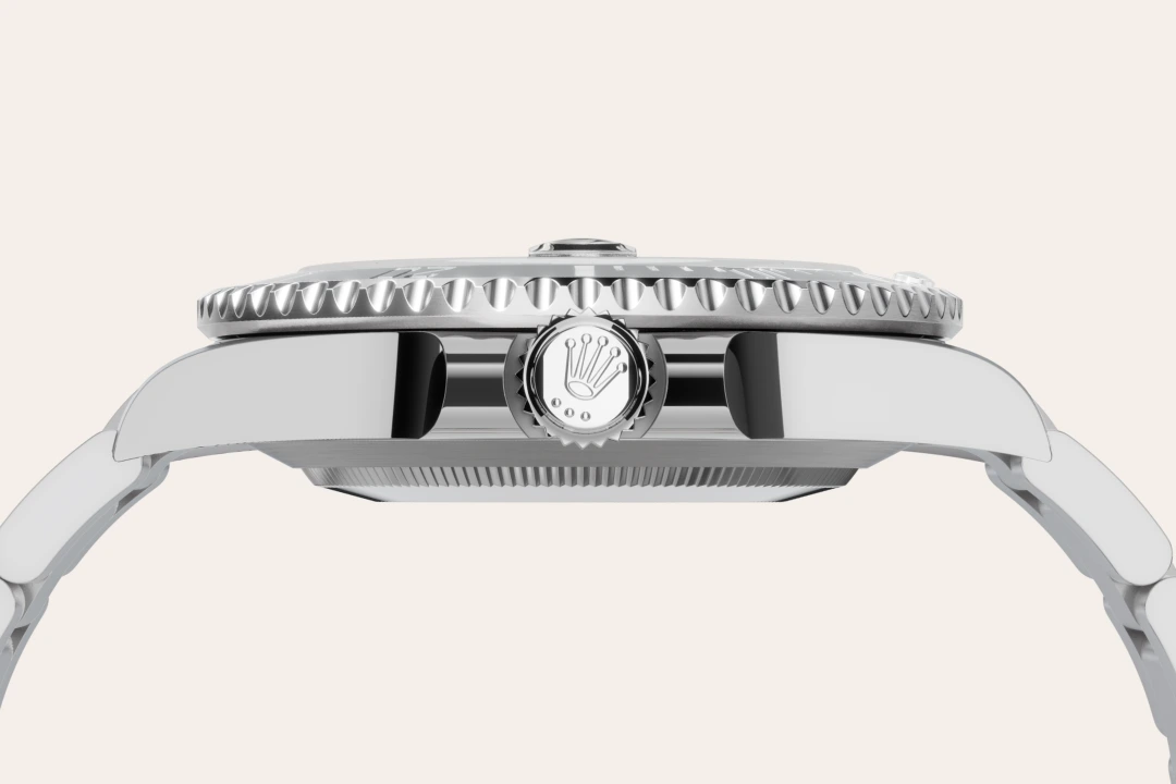 Submariner Date M126610LN-0001 feature 3