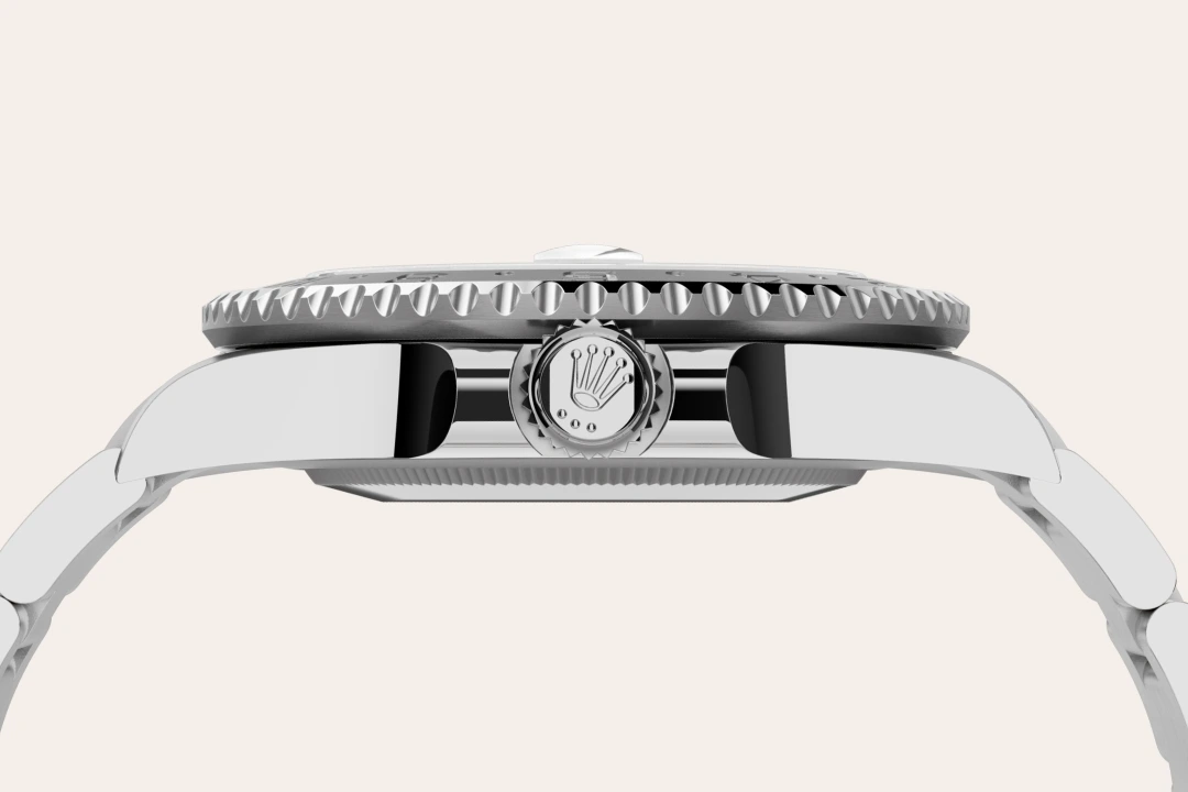 GMT-Master II M126710GRNR-0004 feature 3
