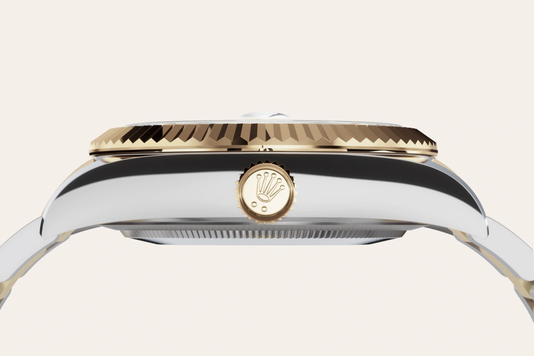 Sky-Dweller M336933-0001 feature 3