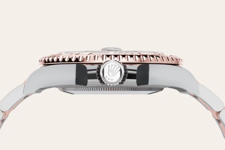 Yacht-Master 40 M126621-0002 feature 3