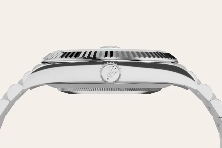 Day-Date 40 M228236-0012 feature 3