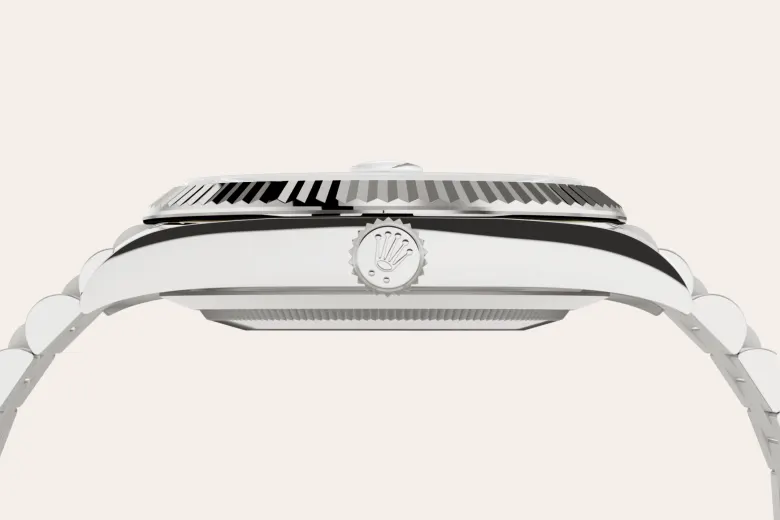 Day-Date 40 M228239-0033 feature 3