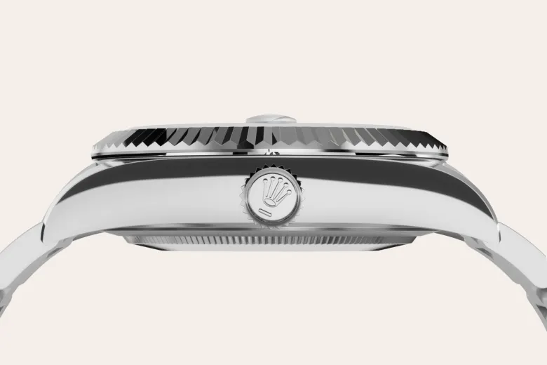 Sky-Dweller M336934-0001 feature 3