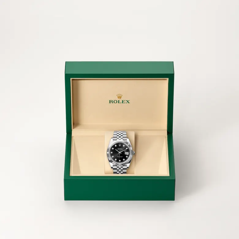 The Rolex Datejust 41 in Oystersteel and white gold in the Rolex presentation box.