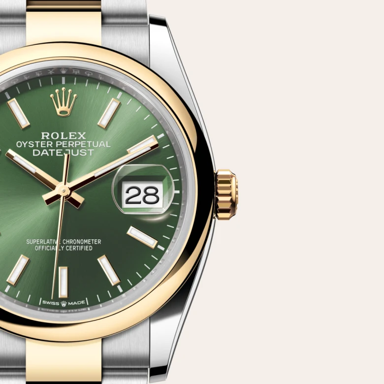 A close-up view of the Rolex Datejust 36 in Oystersteel and yellow gold.