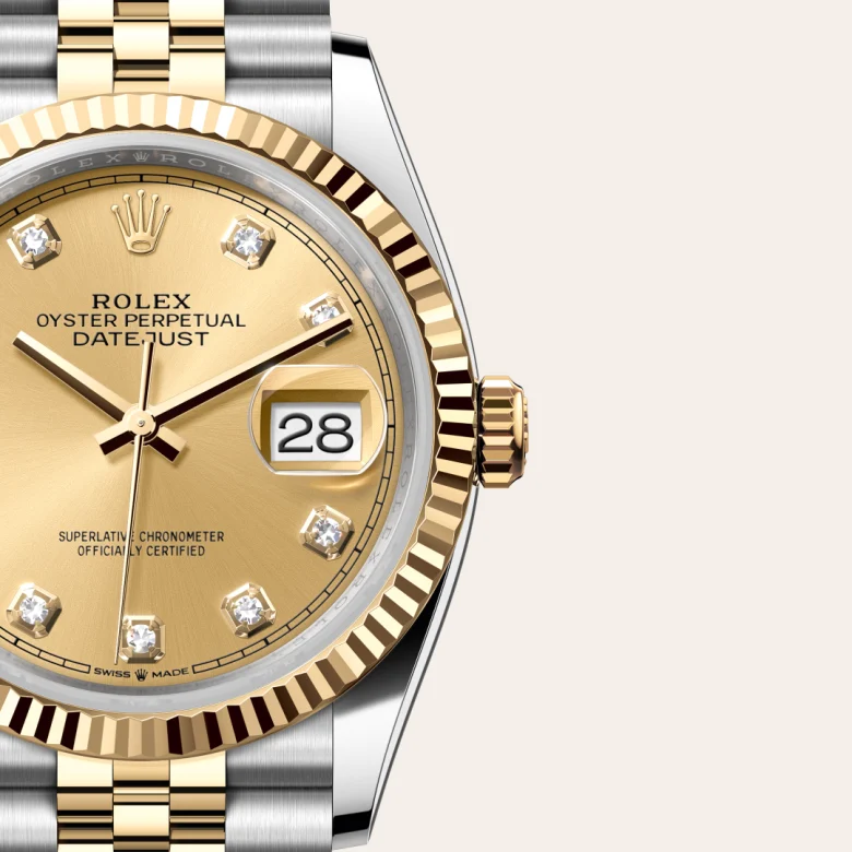 Cận cảnh đồng hồ Rolex Datejust 36 chế tác từ thép Oystersteel và vàng kim.