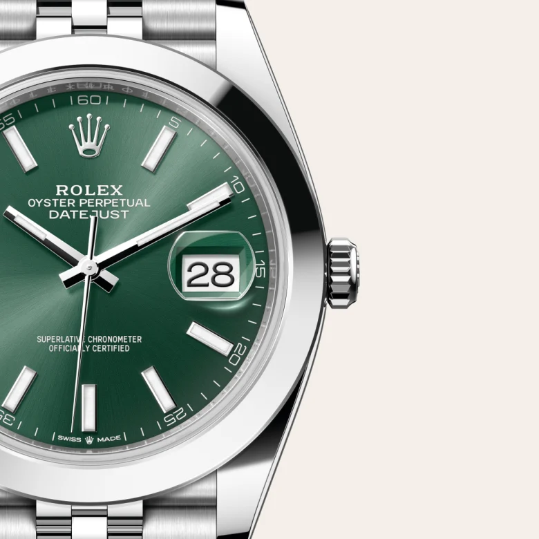 A close-up view of the Rolex Datejust 41 in Oystersteel.