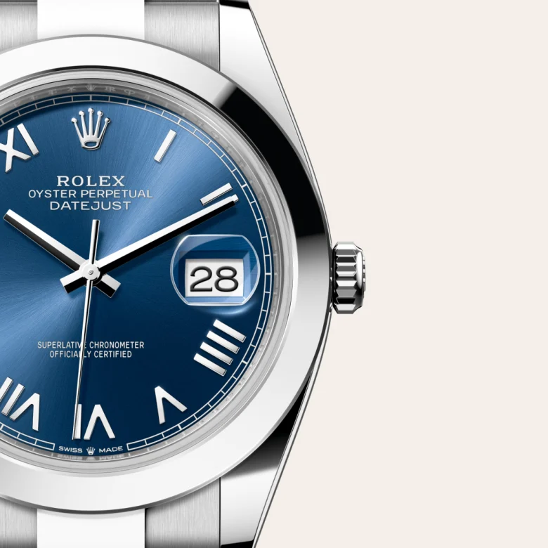 A close-up view of the Rolex Datejust 41 in Oystersteel.