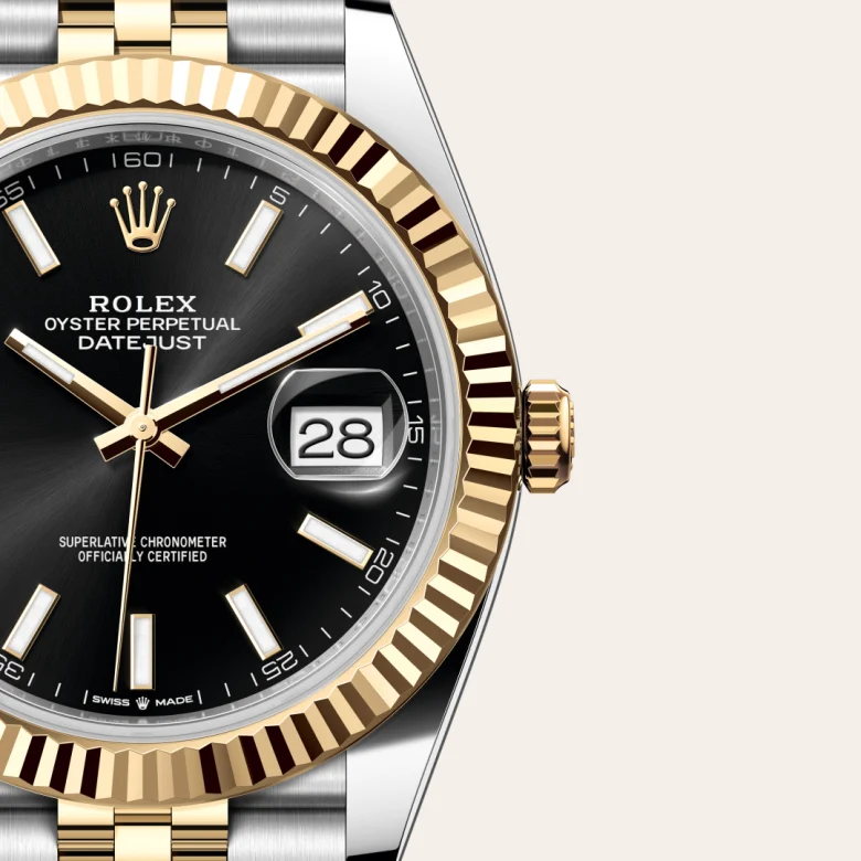 A close-up view of the Rolex Datejust 41 in Oystersteel and yellow gold.