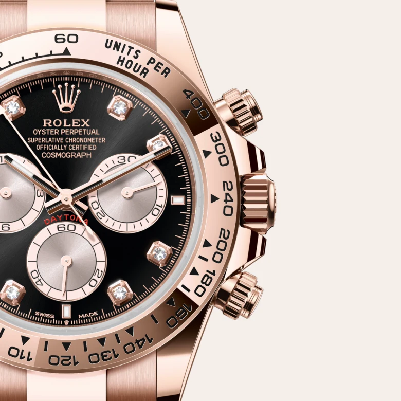 A close-up view of the Rolex Cosmograph Daytona in Everose gold.