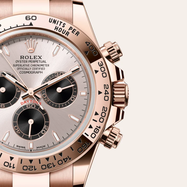 A close-up view of the Rolex Cosmograph Daytona in Everose gold.